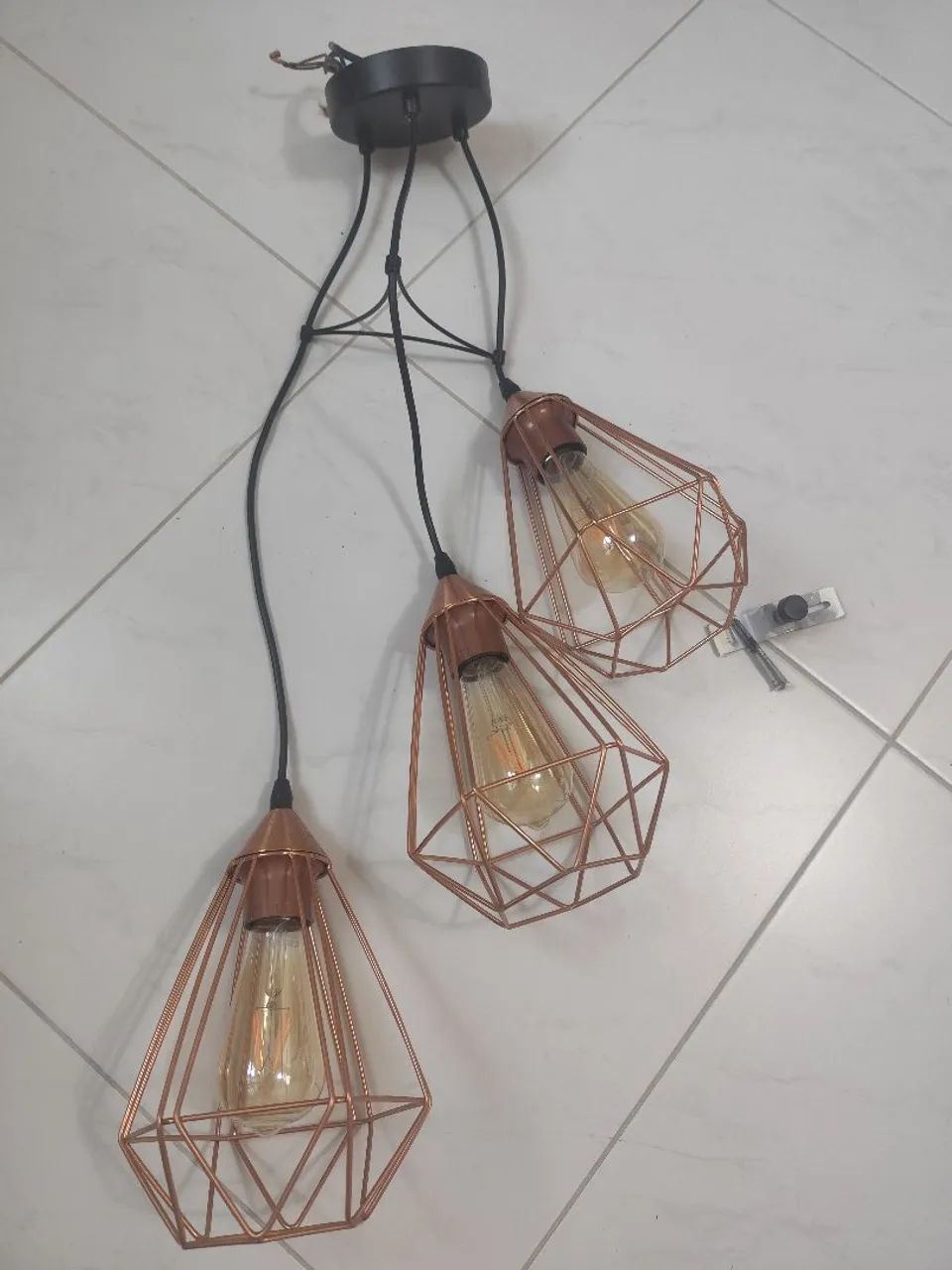 Luminária linda para quarto.