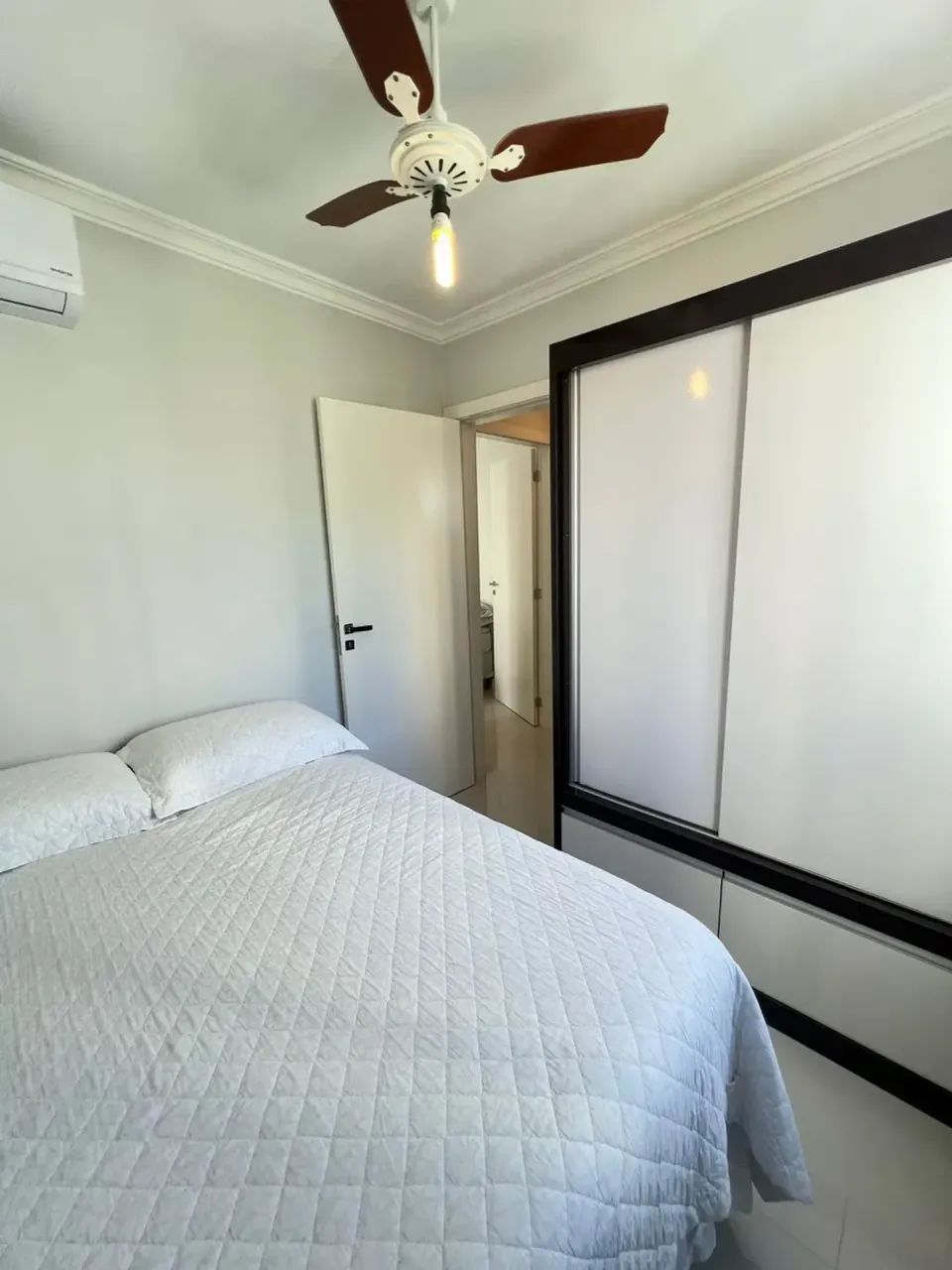 Aluguel anual // 02 dorm. // garagem // mobiliado // quadra mar - Foto 8