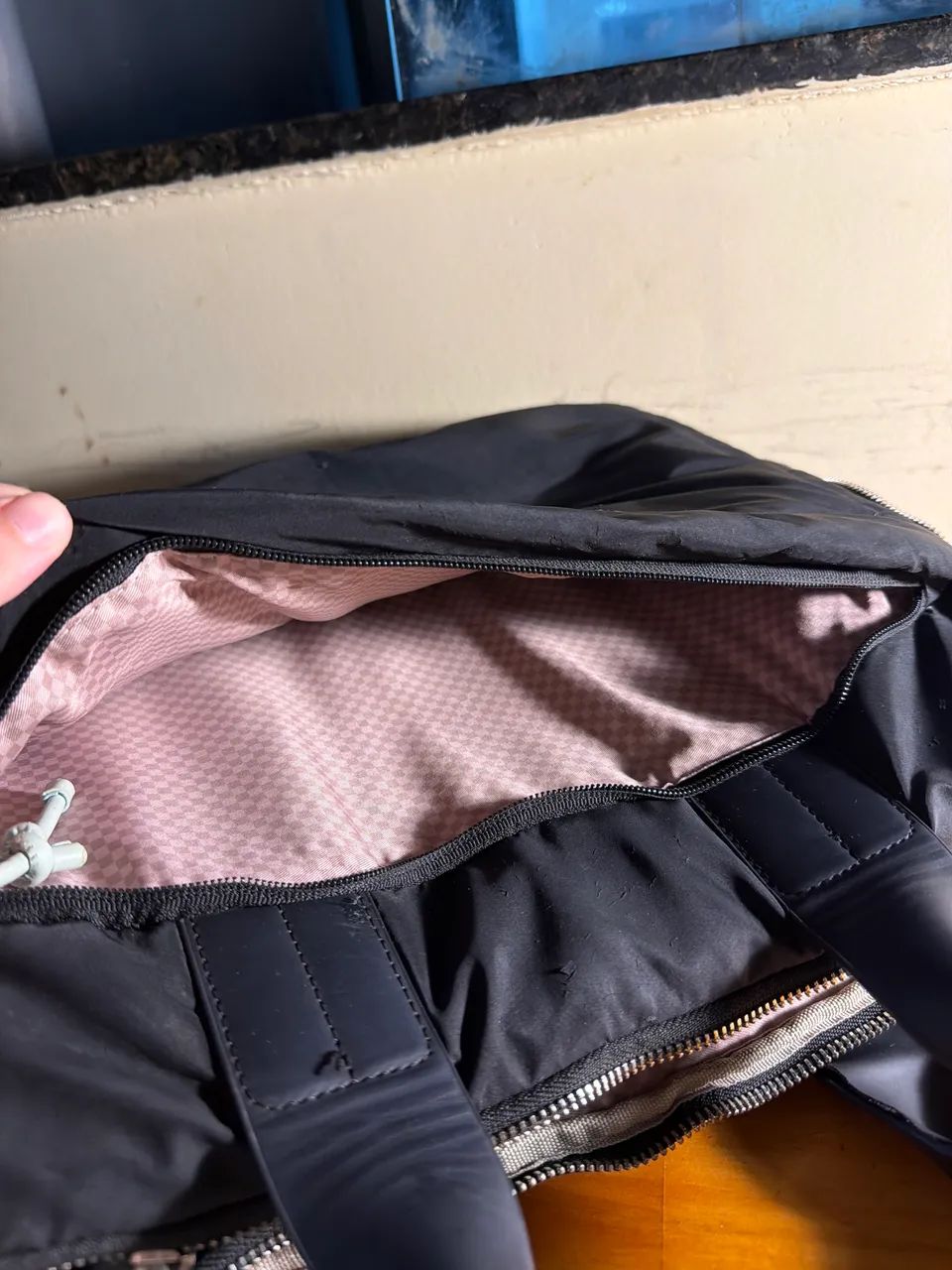 BOLSA COM 3 COMPARTIMENTOS E PROTEÇÃO CONTRA AGUA - Foto 4