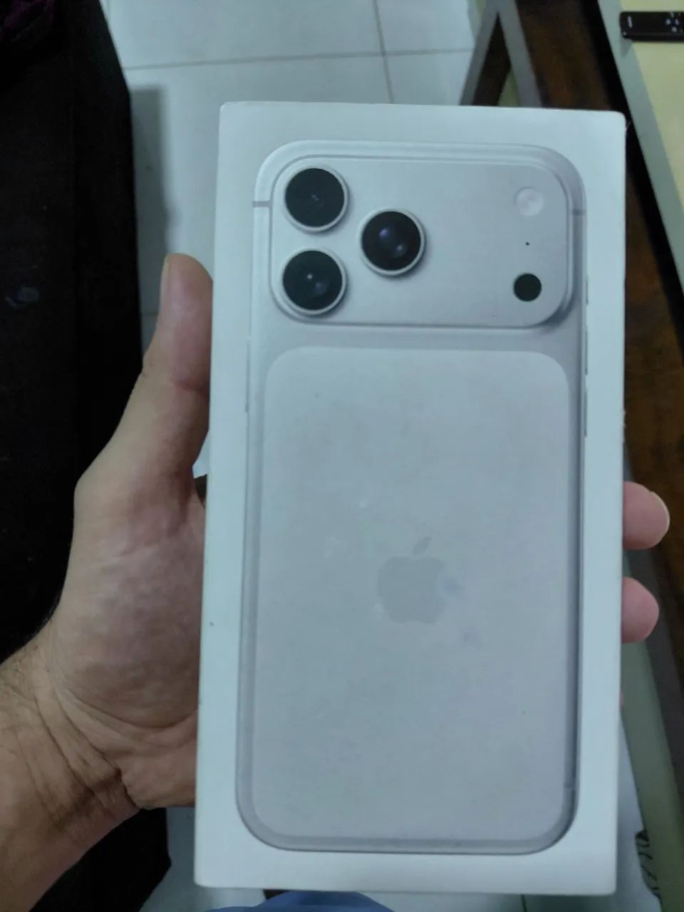 IPHONE 17 PRO MAX 256GB SILVER LACRADO