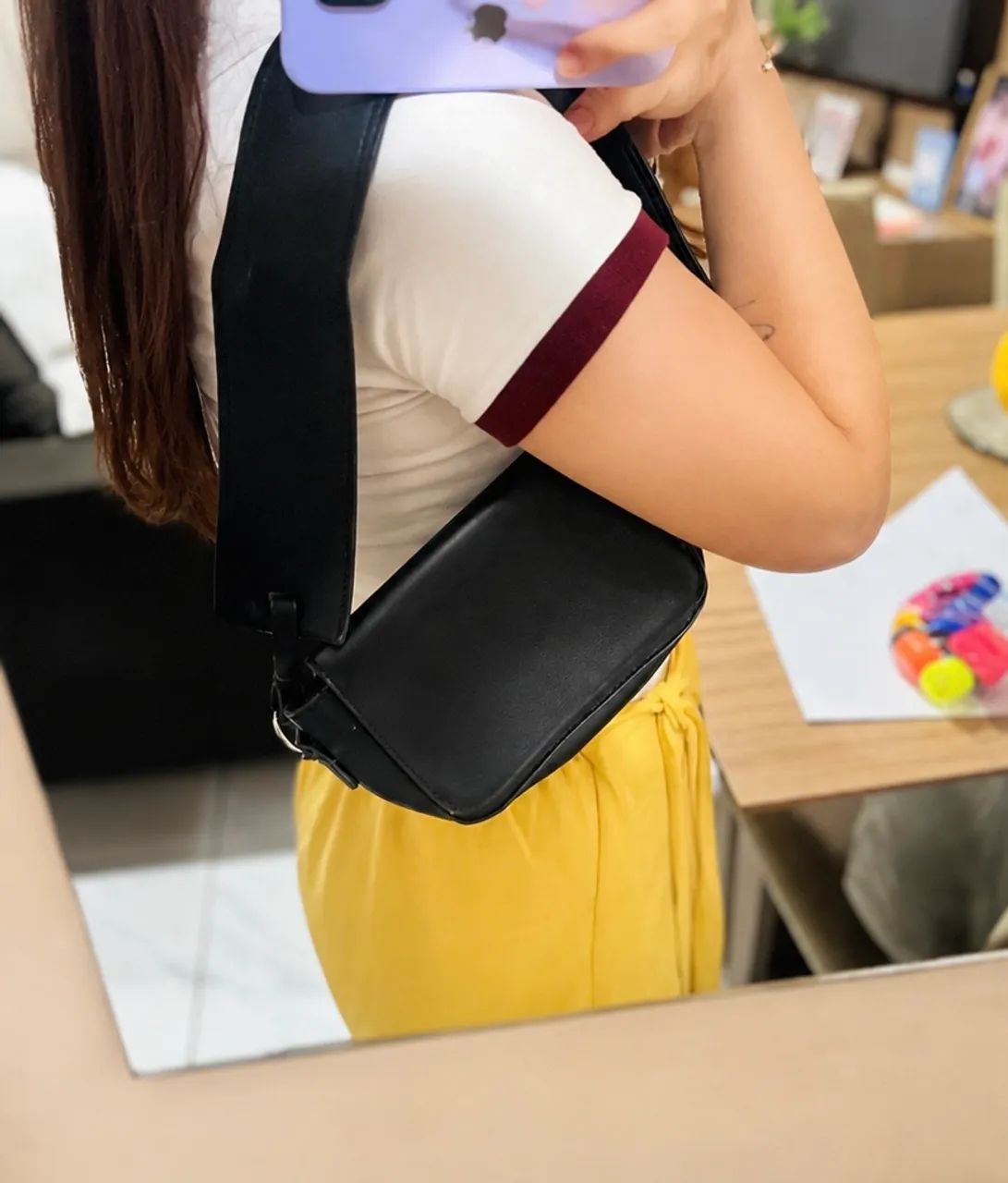 Vendo bolsa preta nunca usada 