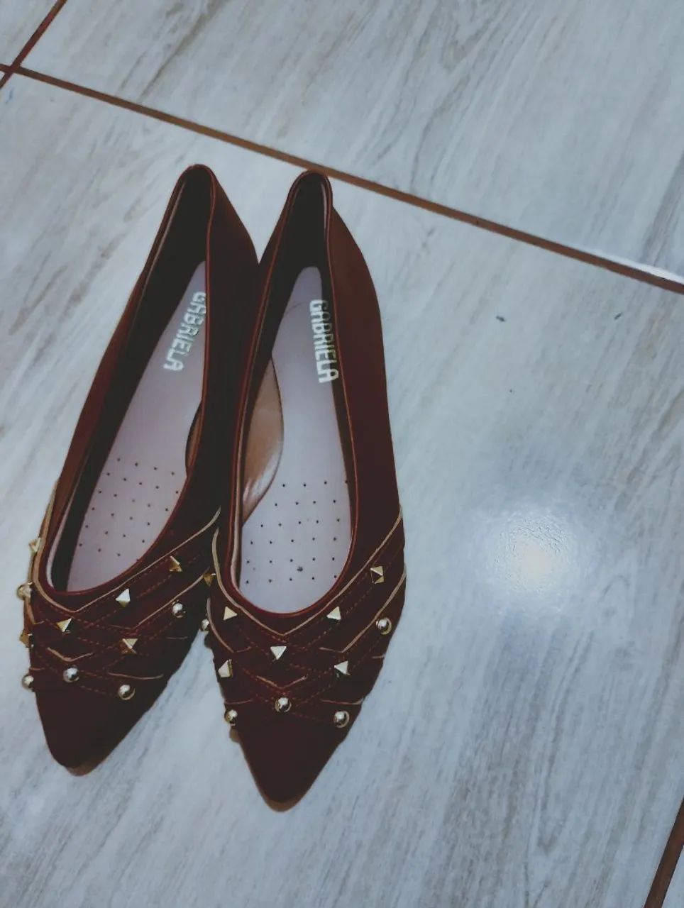 Vendo lindas sapatilhas  - Foto 2