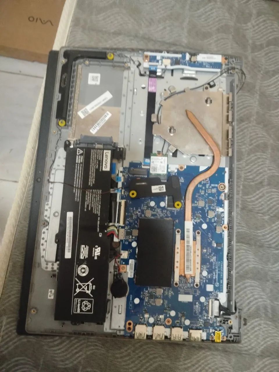 Notebook Lenovo 145S - Foto 3