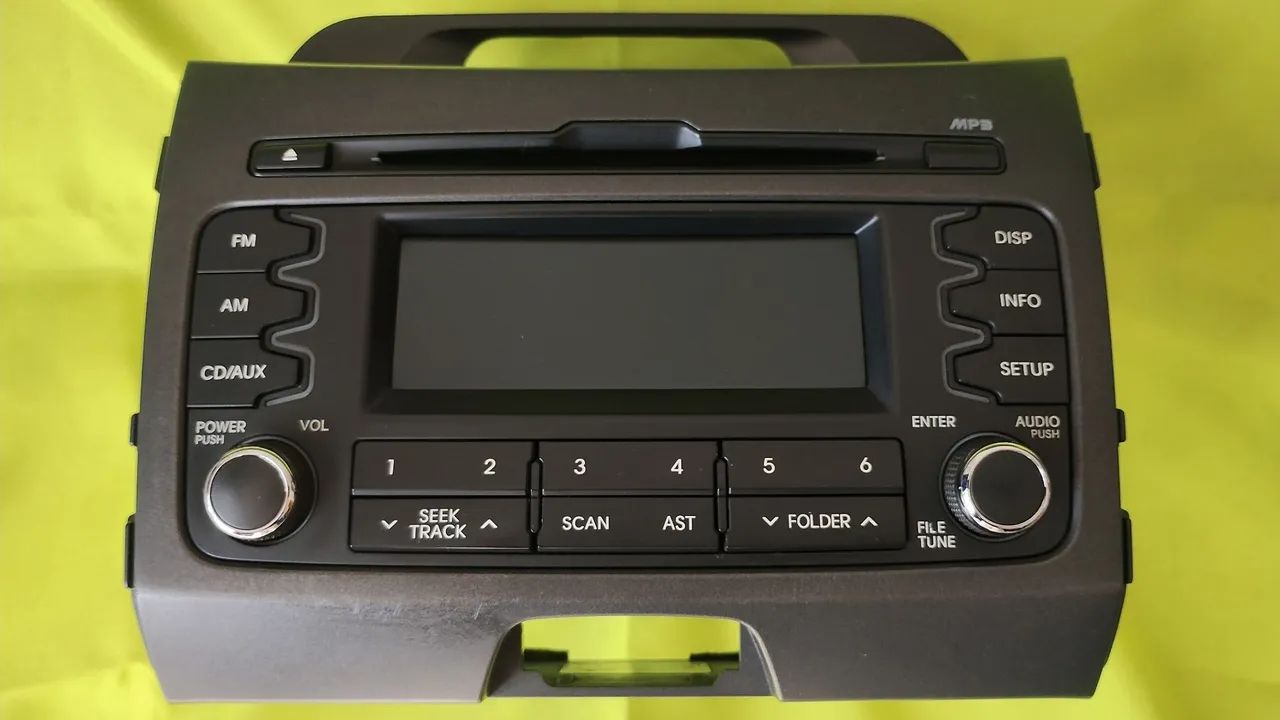 Som original Kia Sportage  - Foto 3