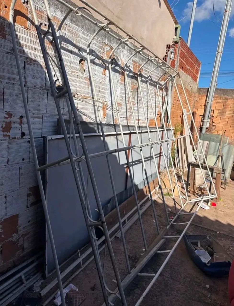 Estrutura para toldo