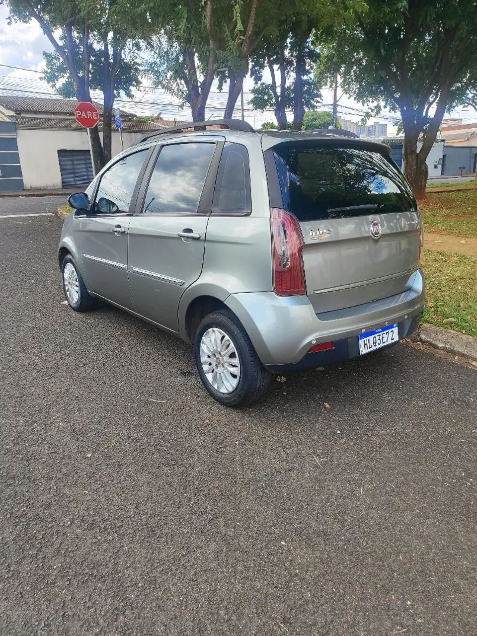 Fiat Idea Attractive 1.4 Fire Flex 8V 5P 2012 - Foto 3