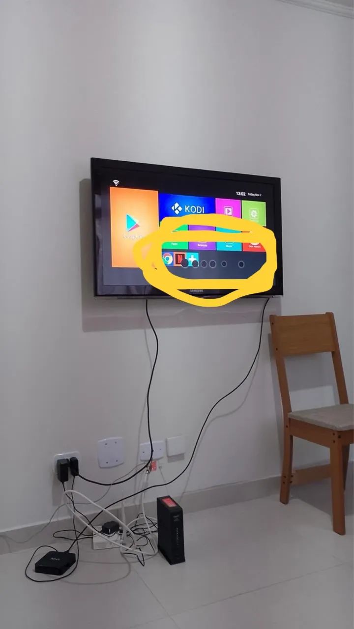 Tv + mesinha de computador  - Foto 3