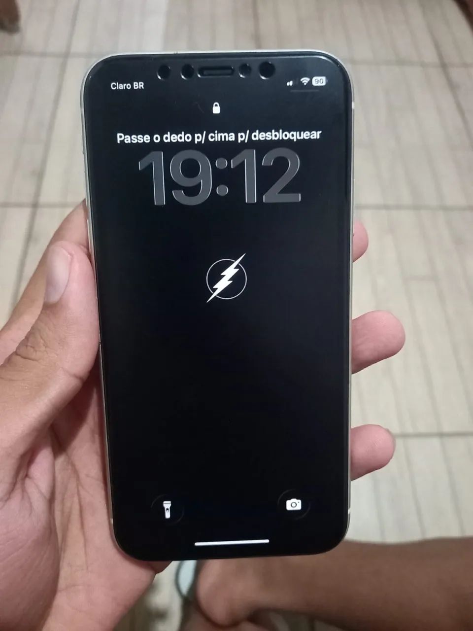Apple iPhone 11 de 128gb branco  - Foto 2