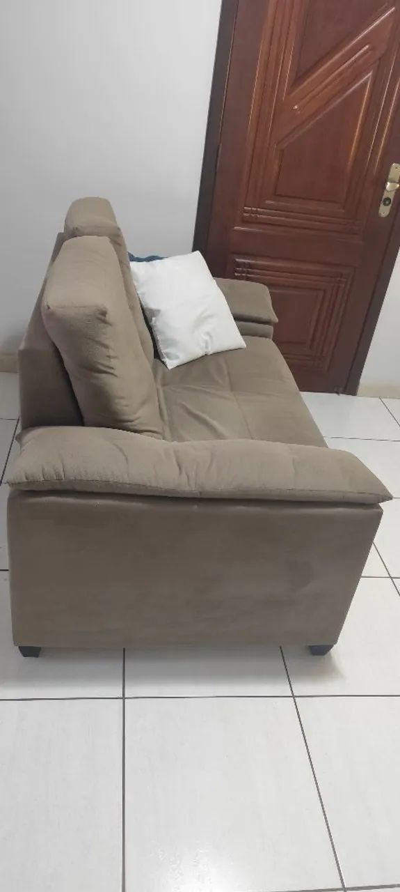 Sofá 2 Lugares Marrom - Conforto e Elegância para Sua Sala! - Foto 3