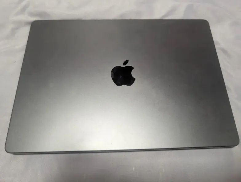 MacBook Pro m4 - Foto 2