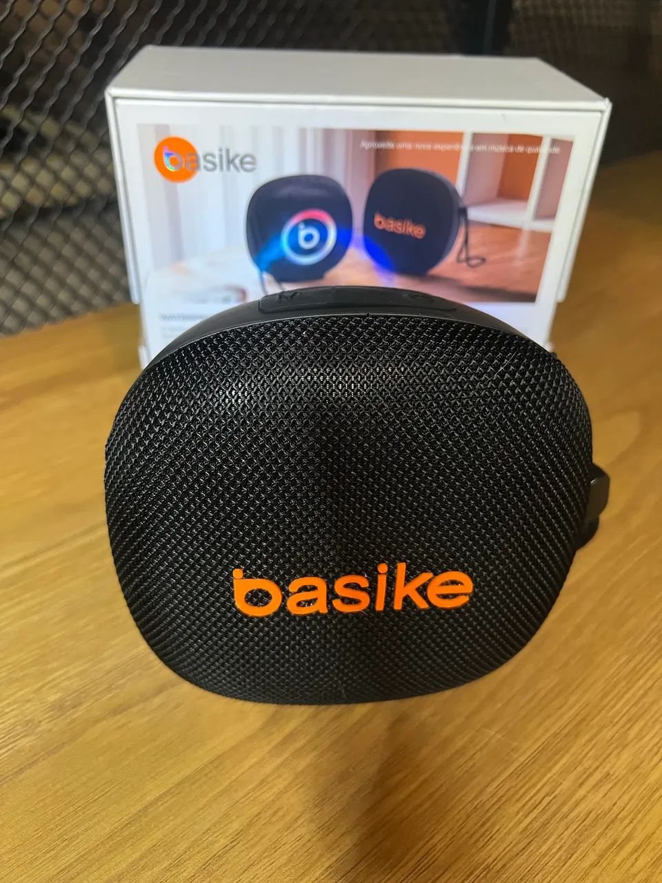 Caixa de Som Basike Bluetooth RGB Prova d?água portátil