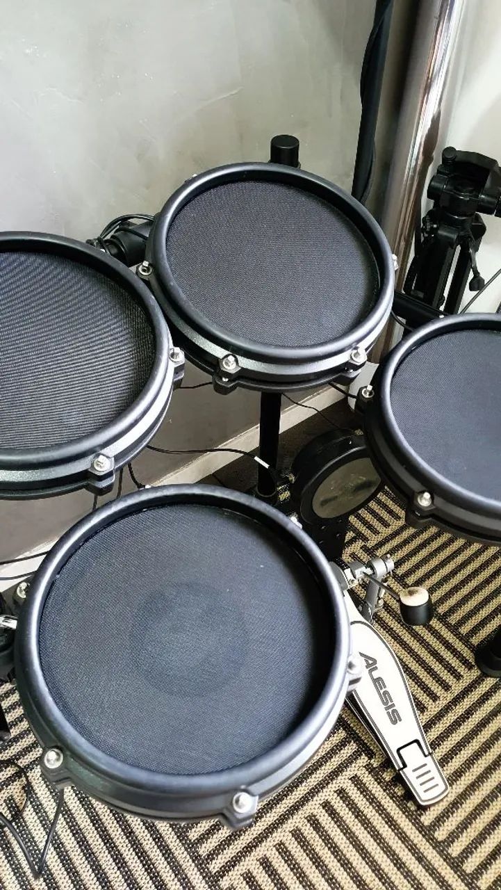 ALESIS NITRO MESH KIT - Foto 4