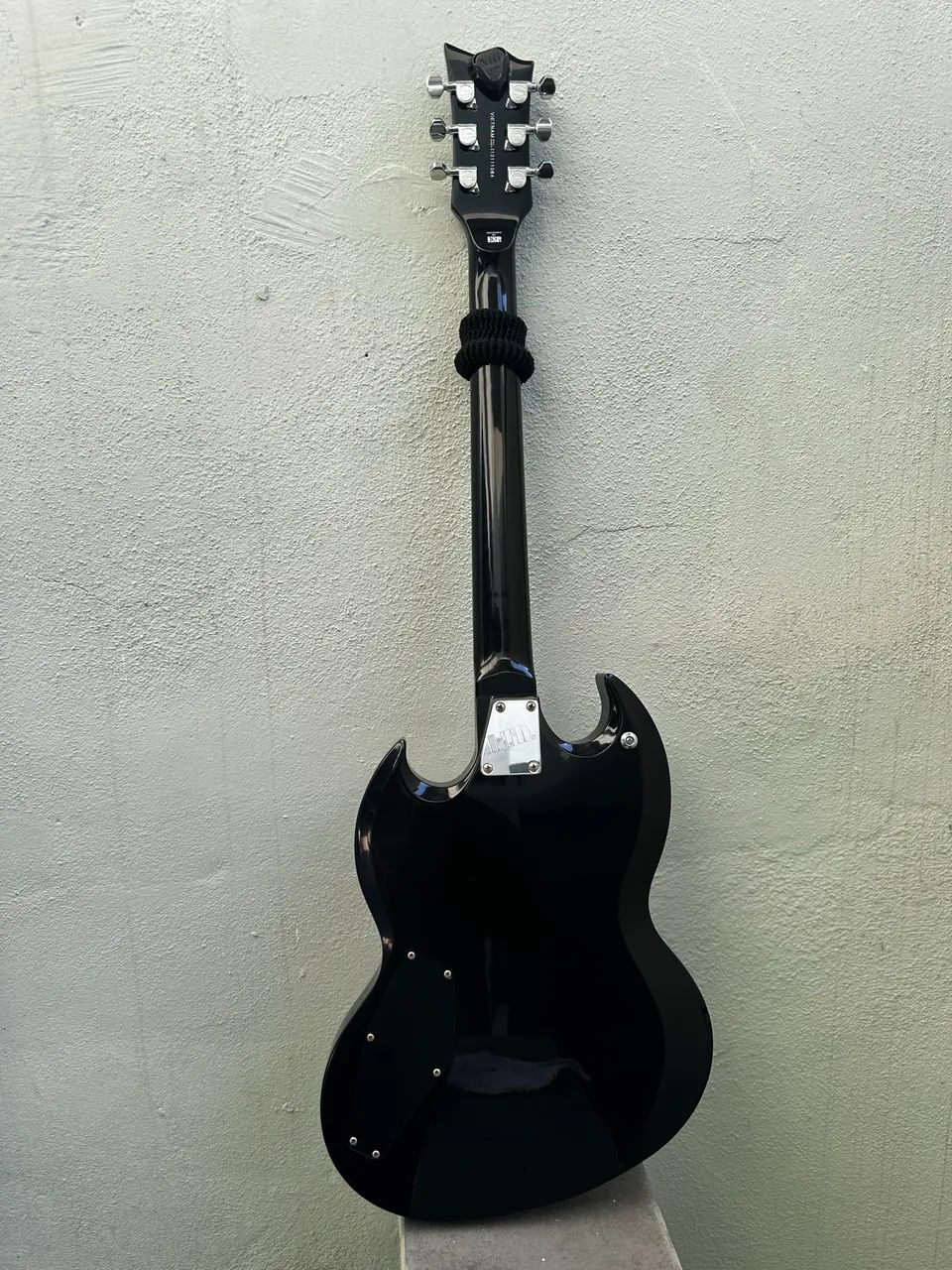LTD VIPER 10 - Foto 2