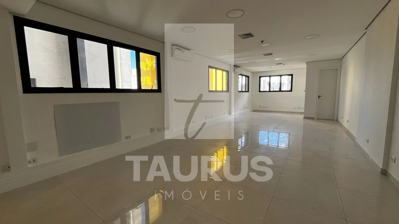 Sala Comercial para comprar com 52m², 2 vagas na Vila Clementino, São Paulo-SP.
