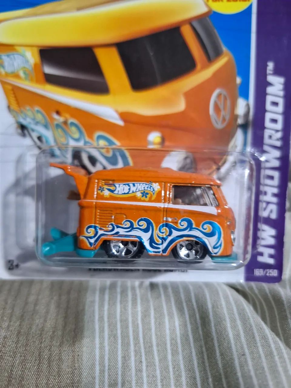 Hot Wheels Kool Kombi laranjada 2013 - Foto 2