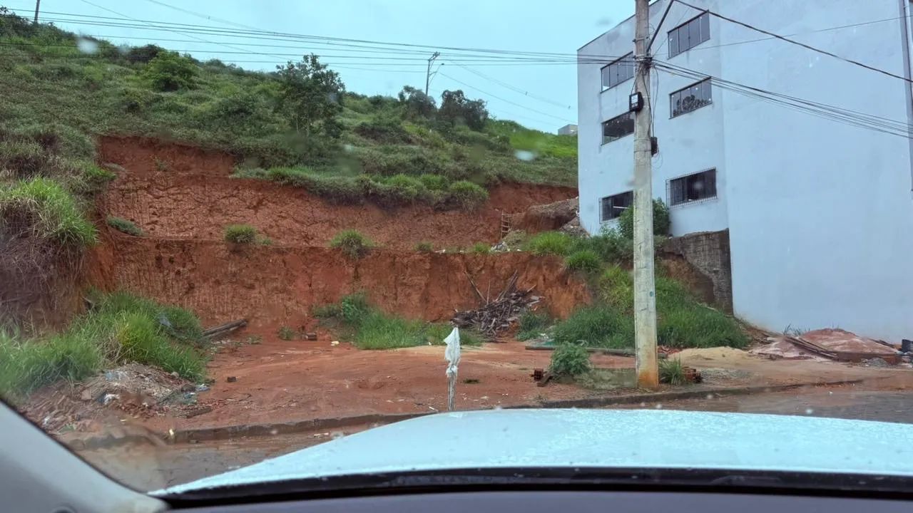 2 terreno principal parque diamante 