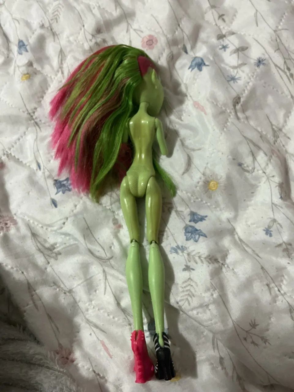 Monster High Sucata Vênus Mcflytrap Zombie Shake - Foto 3