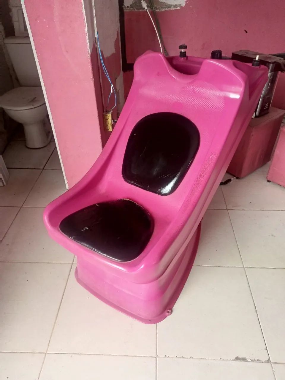 Lavatório rosa ótimo em perfeito estado algumas marcada de uso - Foto 2