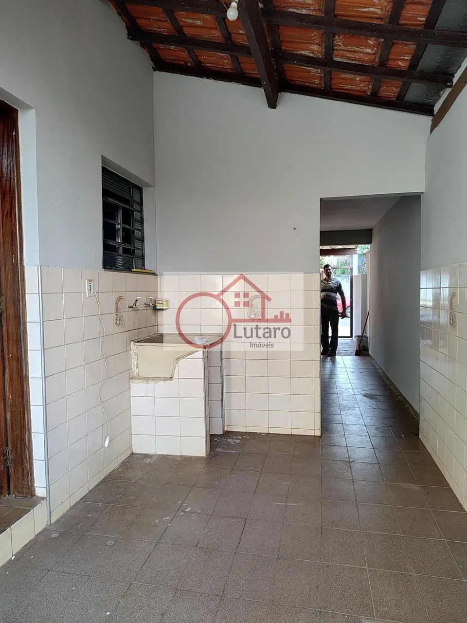 Casa em Centro (cardeal) - Elias Fausto, SP - Foto 5