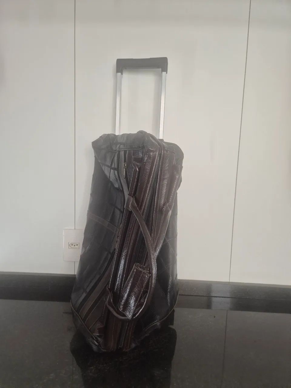 Bolsa grande de viagem  com 2 rodinhas  - Foto 2