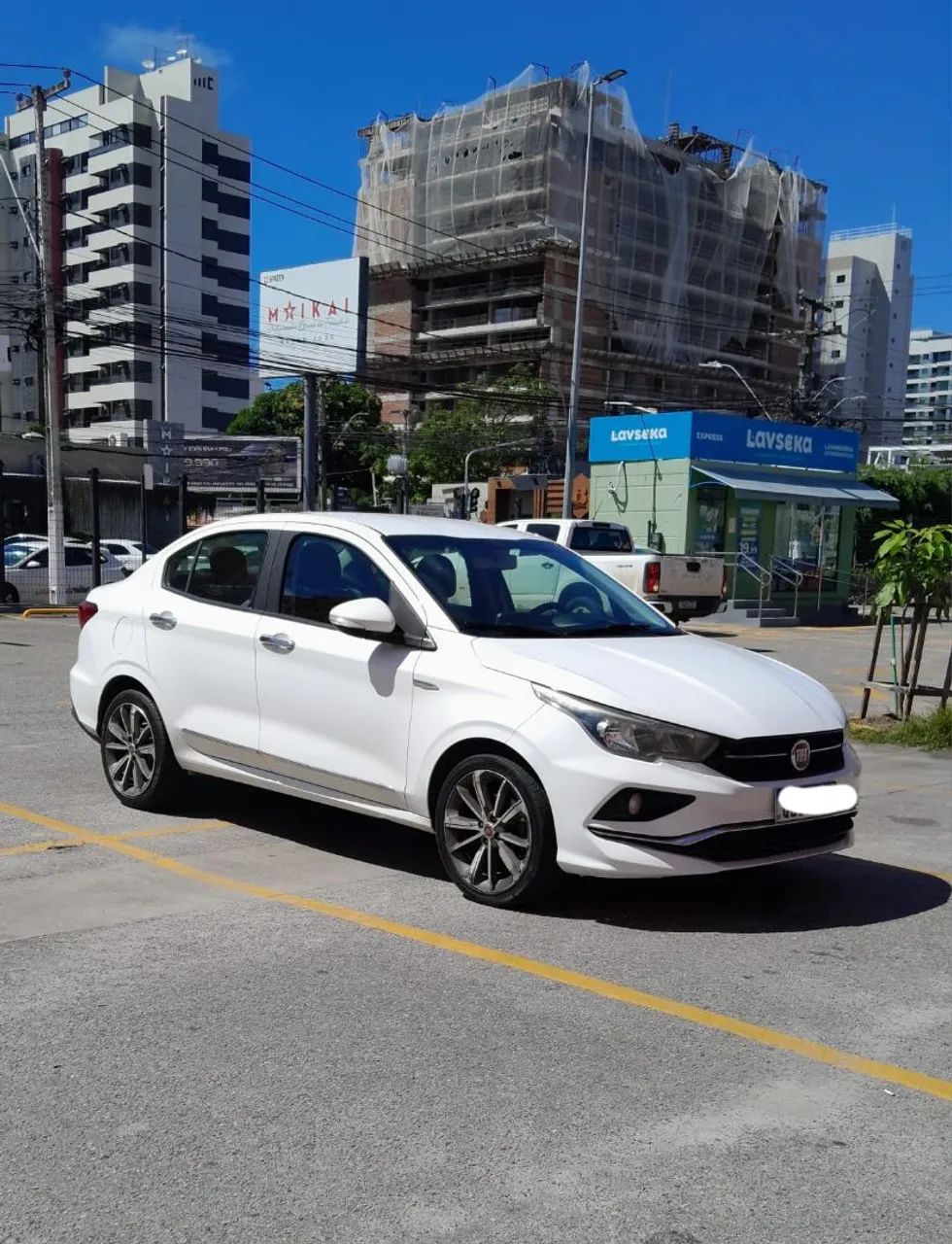 Fiat Cronos Precision 1.8 16V Flex Aut. 2019 - Foto 2
