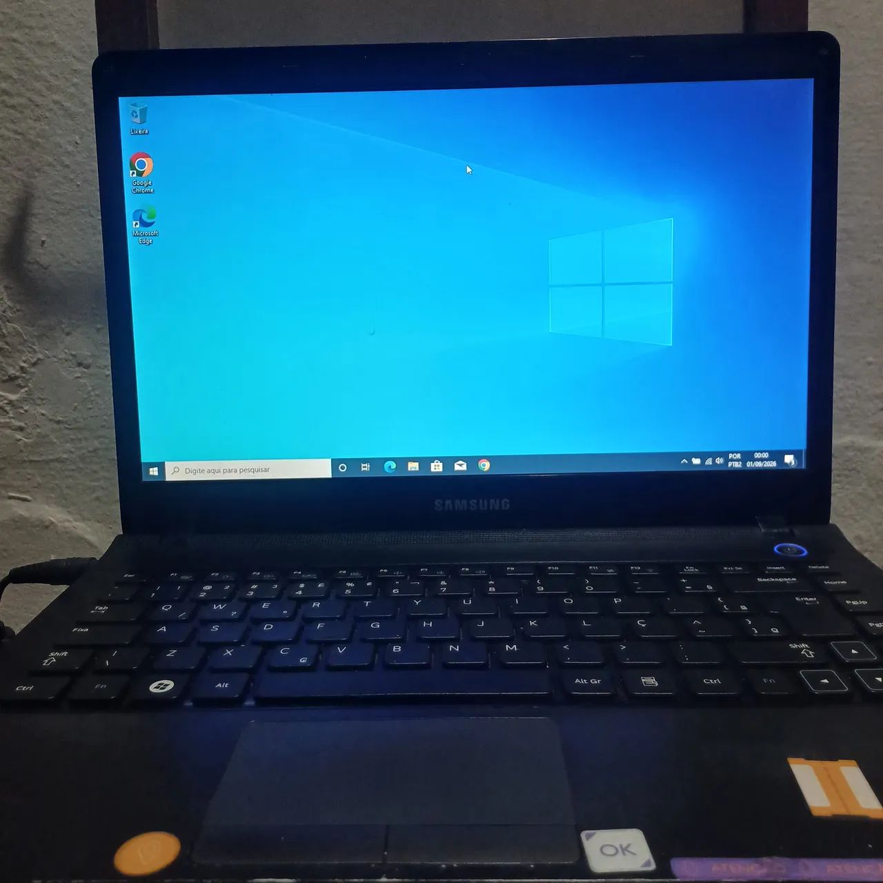 Vendo notebook Samsung 6gb de ram HD de 500gb  - Foto 3
