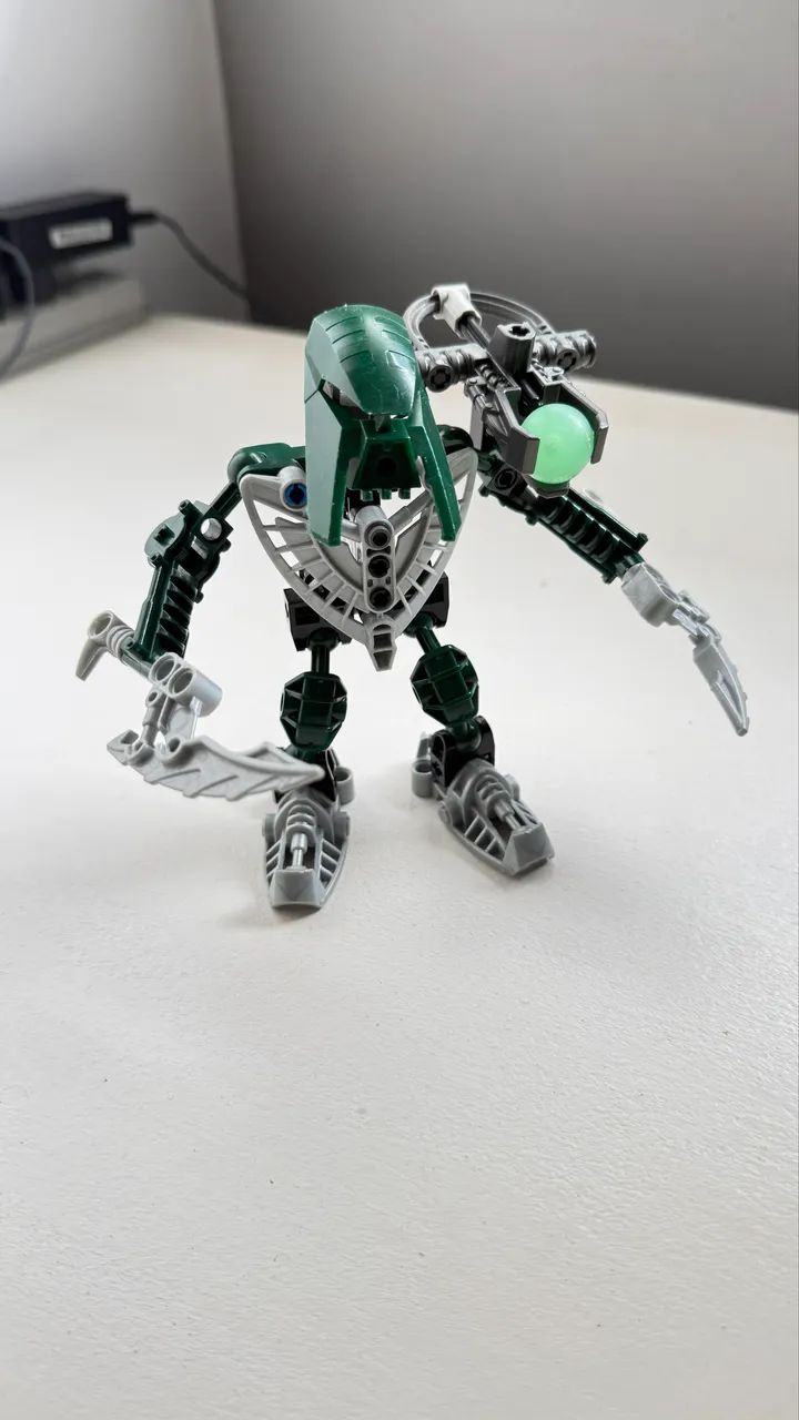 LEGO Bionicle Original - modelo 8929 - Foto 4