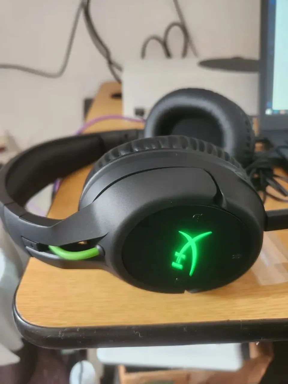 Headset Hyperx Clould Flight Wireless Xbox - Foto 3