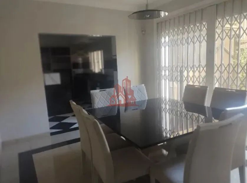 Sobrado à Venda com 2 Quartos e Churrasqueira em Osasco