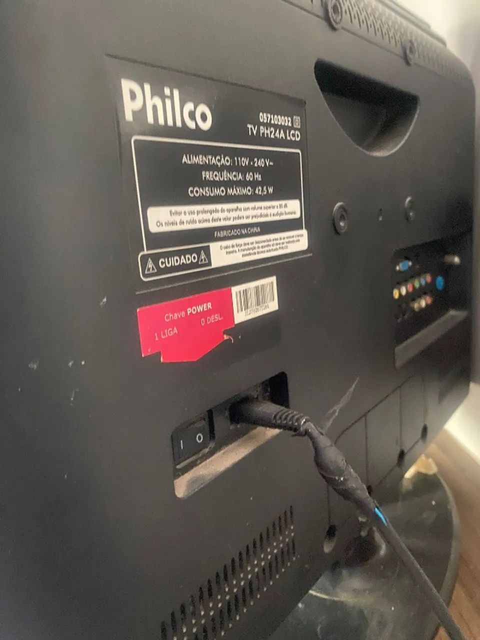 Desapego TV LCD philco 24 polegadas - Foto 3