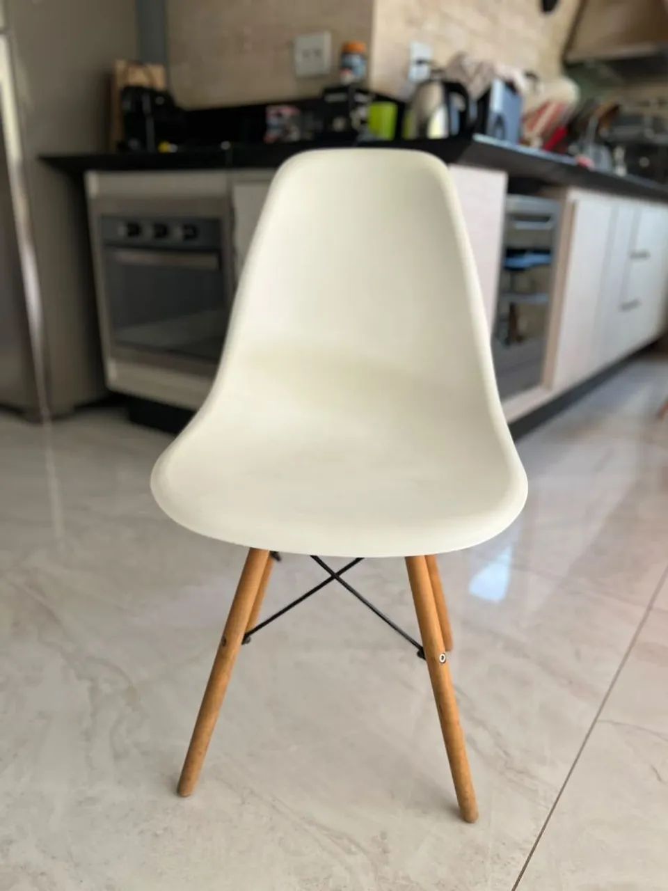 Cadeiras Eames Eiffel  - Foto 2