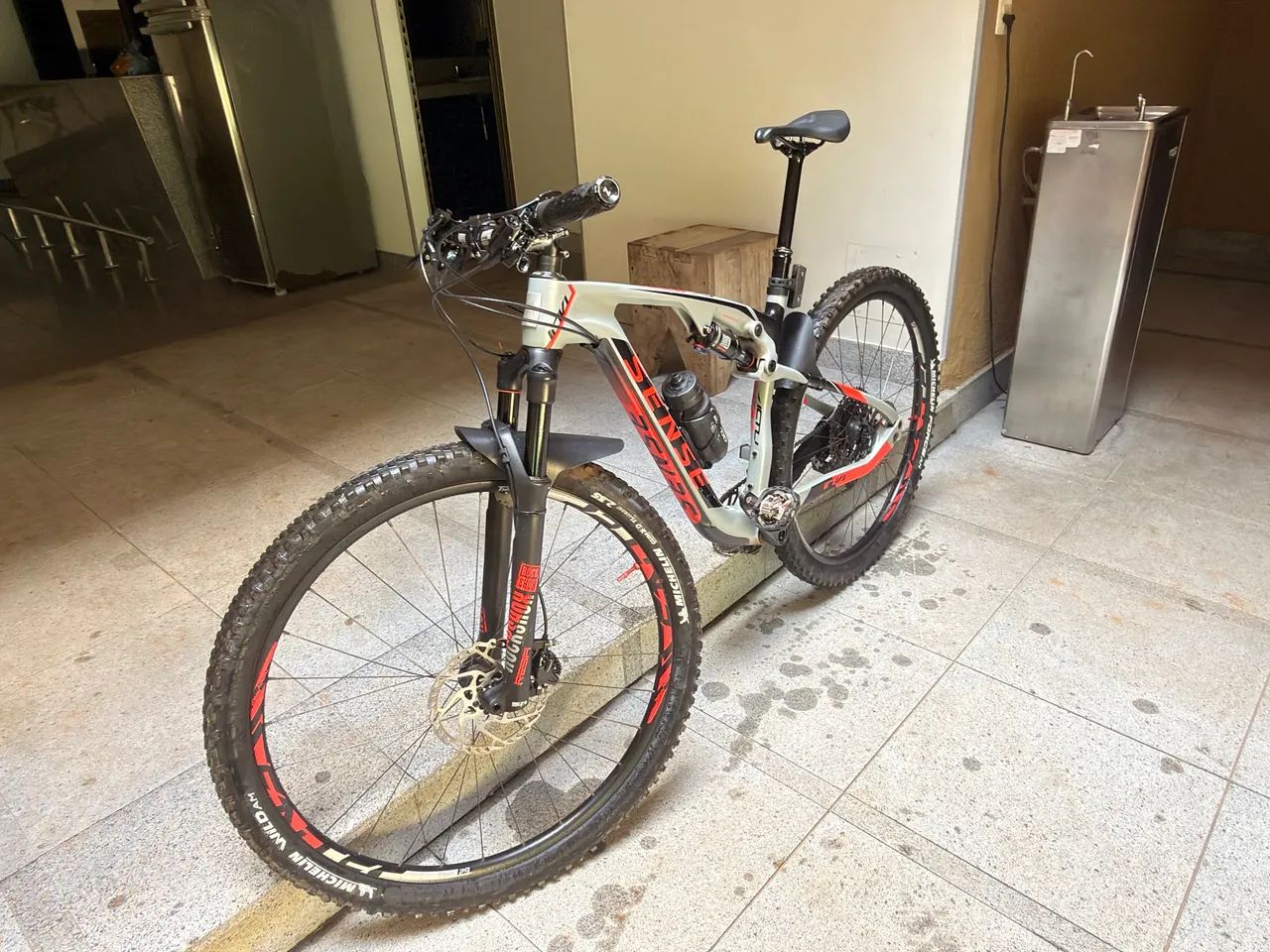Sense Invictus Comp Carbon 2019 - Foto 3