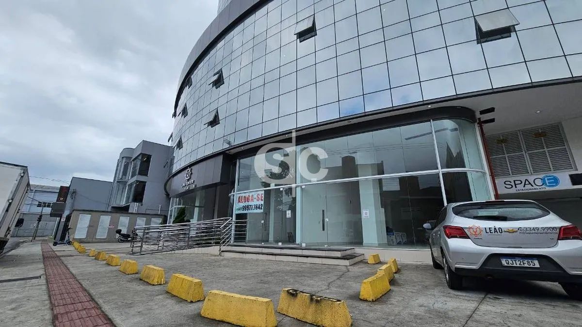 Sala Comercial no Lion Center  Oportunidade Imperdível!