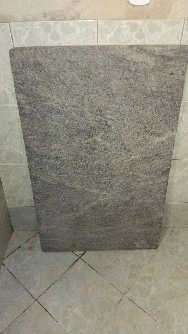 Mesa de granito ( Só o tampo)
