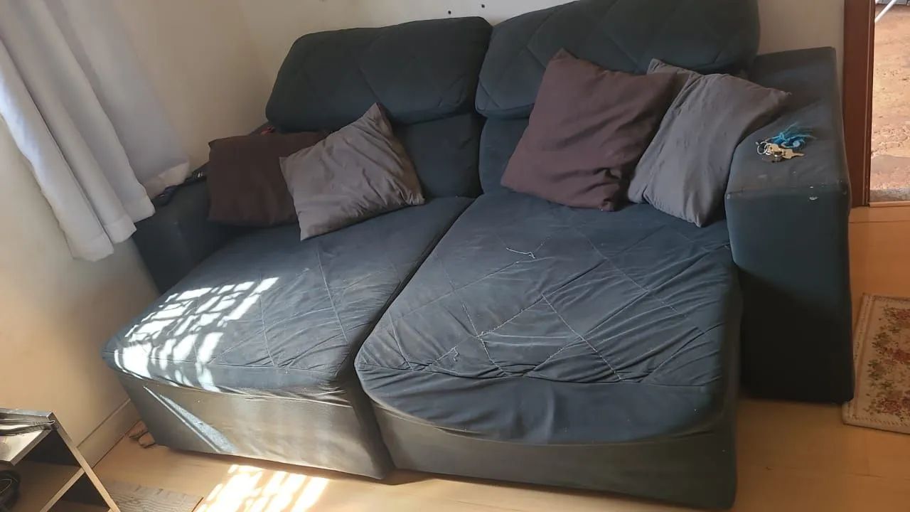Reclining Sofa418478307558051840