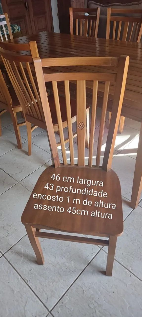 Mesa de Madeira Maciça + 8 cadeiras - Foto 2