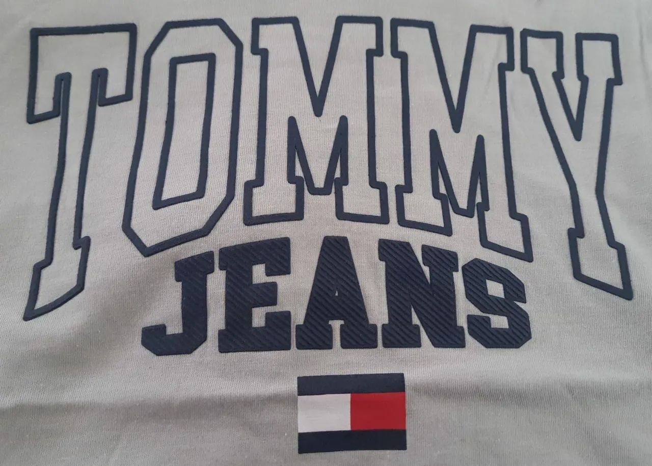 camiseta tommy hilfiger tam m - Roupas - Setor 02, Cornélio
