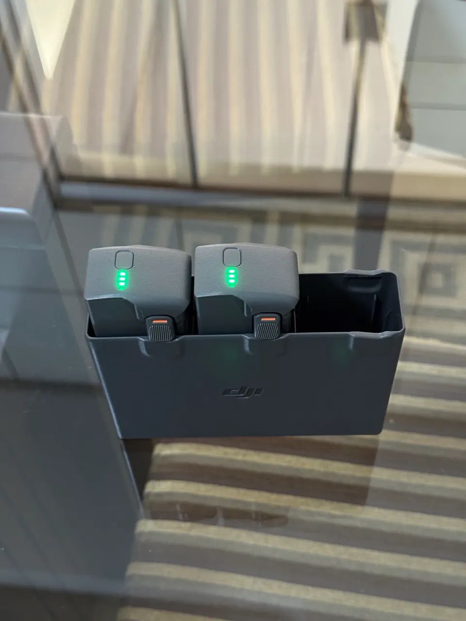 2 BATERIAS + HUB DJI AVATA 2 