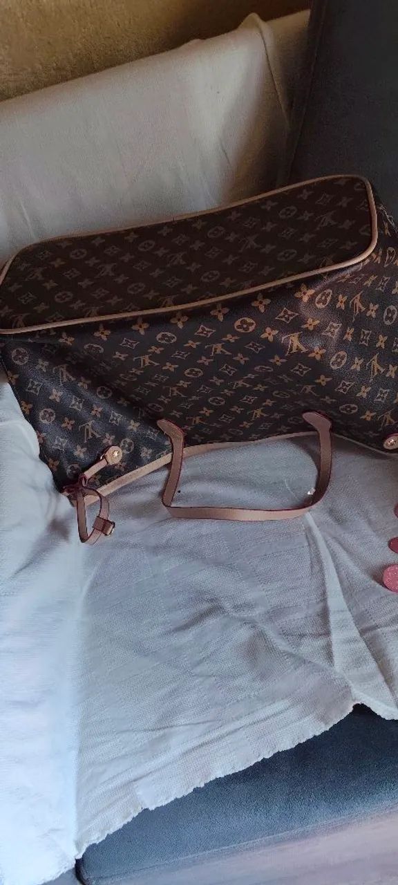Uma Bolsa grande maravilhosa  - Foto 3