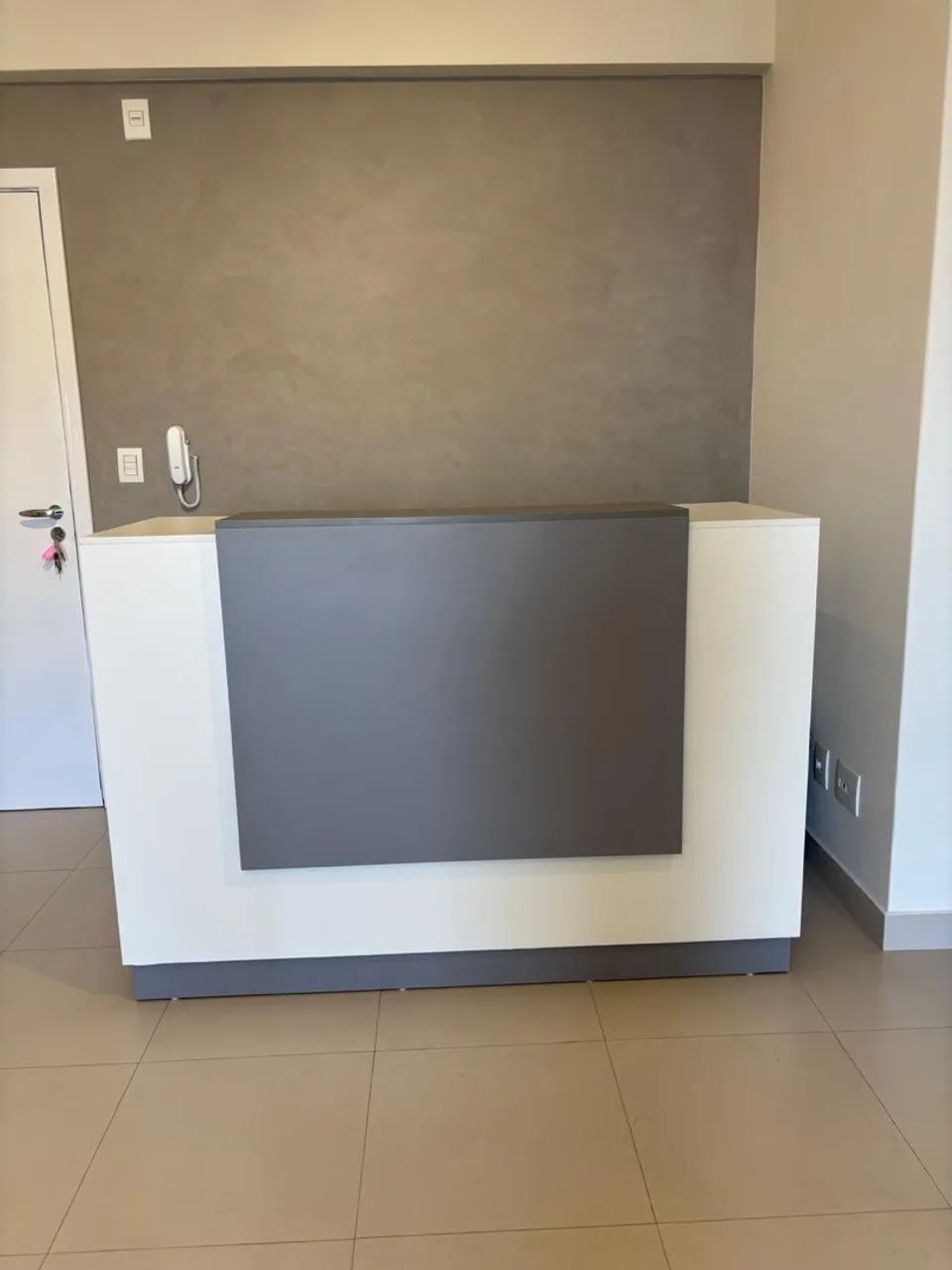 Balcão em MDF para comércio  - Foto 2