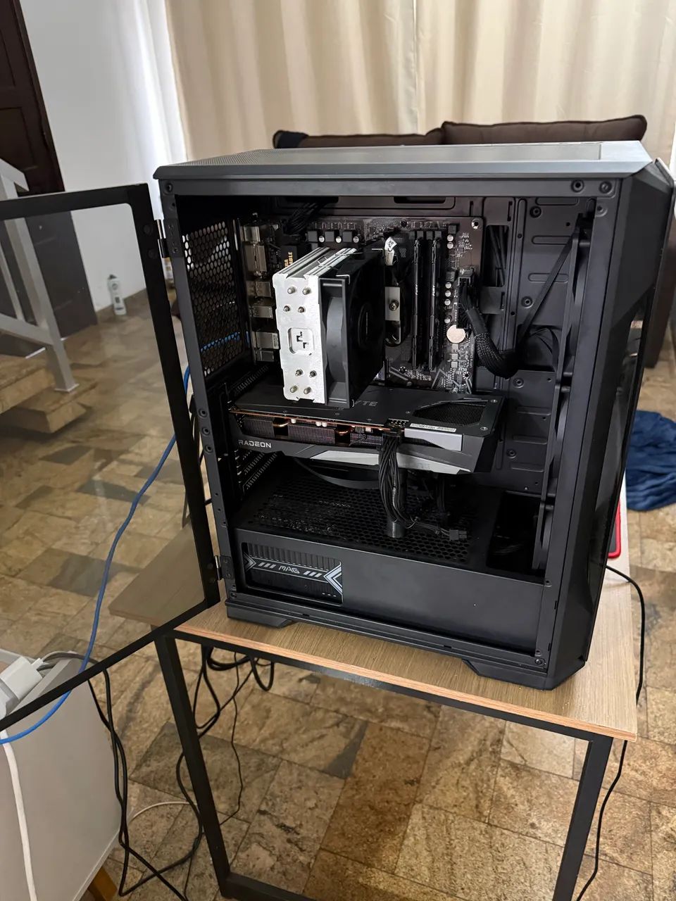 Pc gamer completo Ryzen 5 5600 + rx 7600 - Foto 2