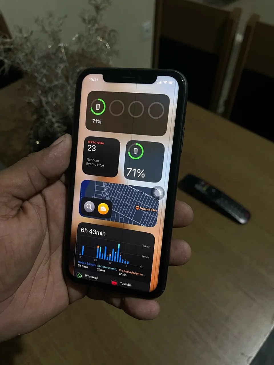 Vendo iPhone 11 64g preto - Foto 3