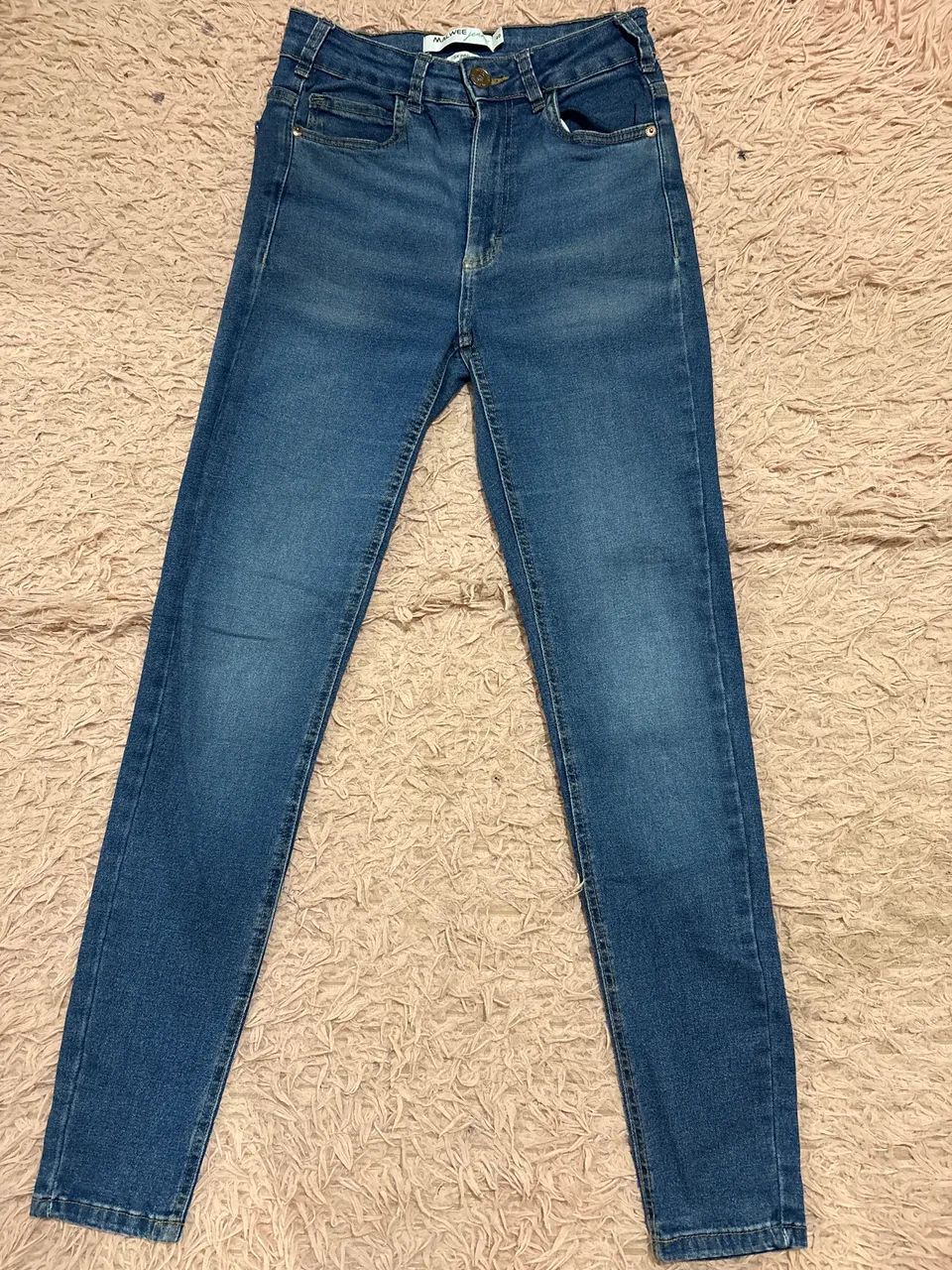 Calça jeans skiny usada poucas vezes  - Foto 3