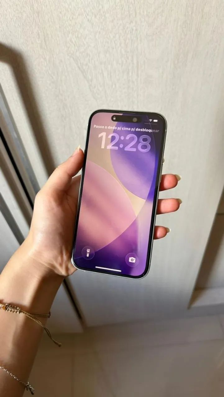 iPhone 15 - Verde Água - 256 GB  - Foto 5