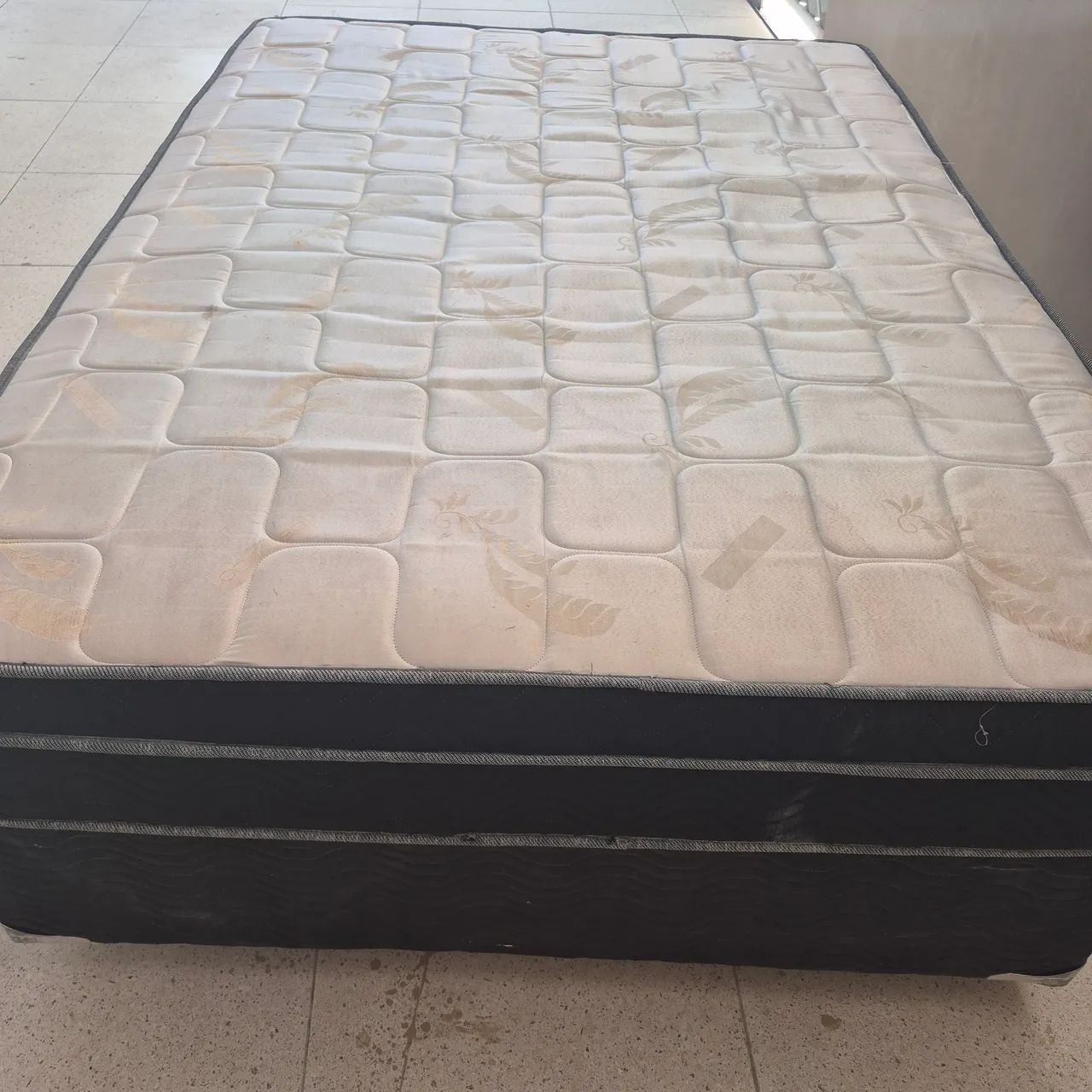 Cama box