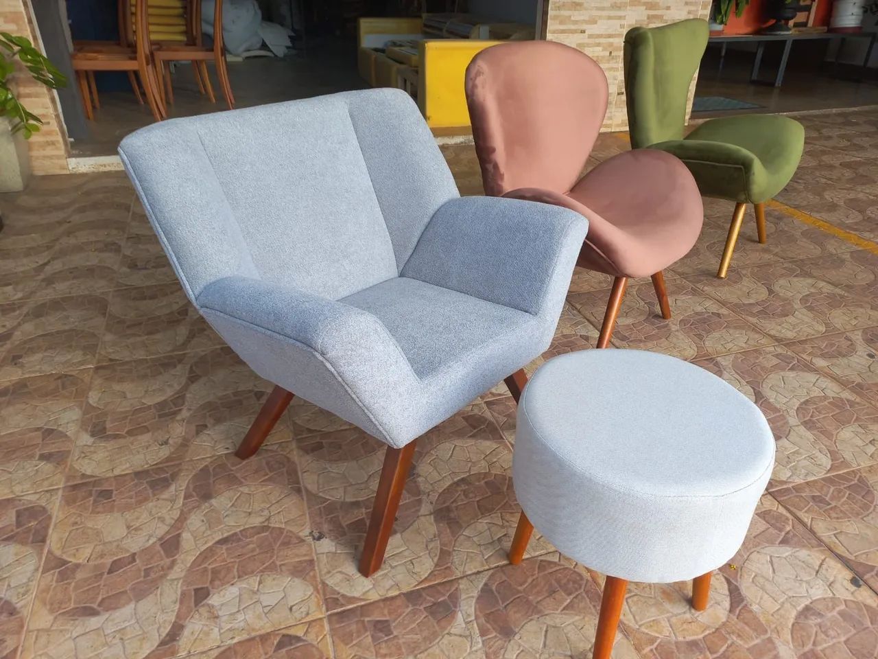 Poltronas e Sofás - Foto 4