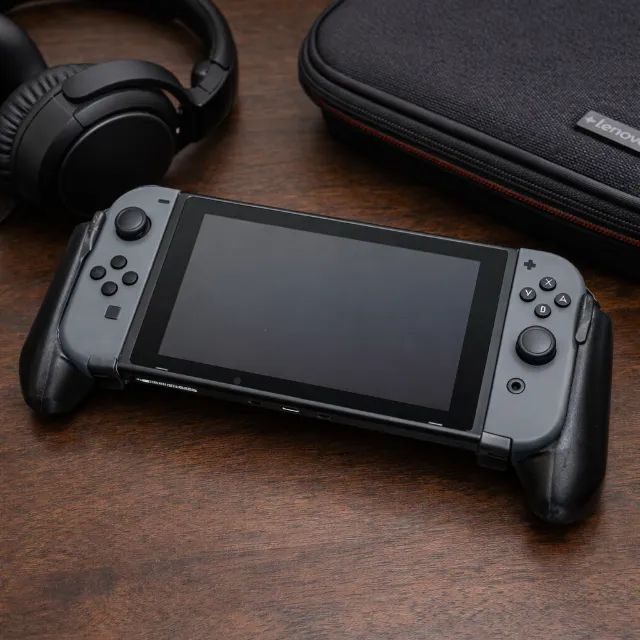 Grip Confortável Compatível com Nintendo Switch V1 e V2 Não Serve OLED Lite Switch 2 - Foto 3