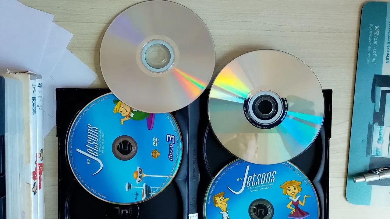 Vendo Dvd Os Jetsons 1° temporada caixa 4 discos - Foto 4
