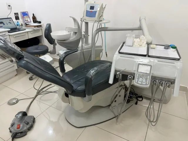 Cadeira Odontológica Gnatus G8 - Foto 2
