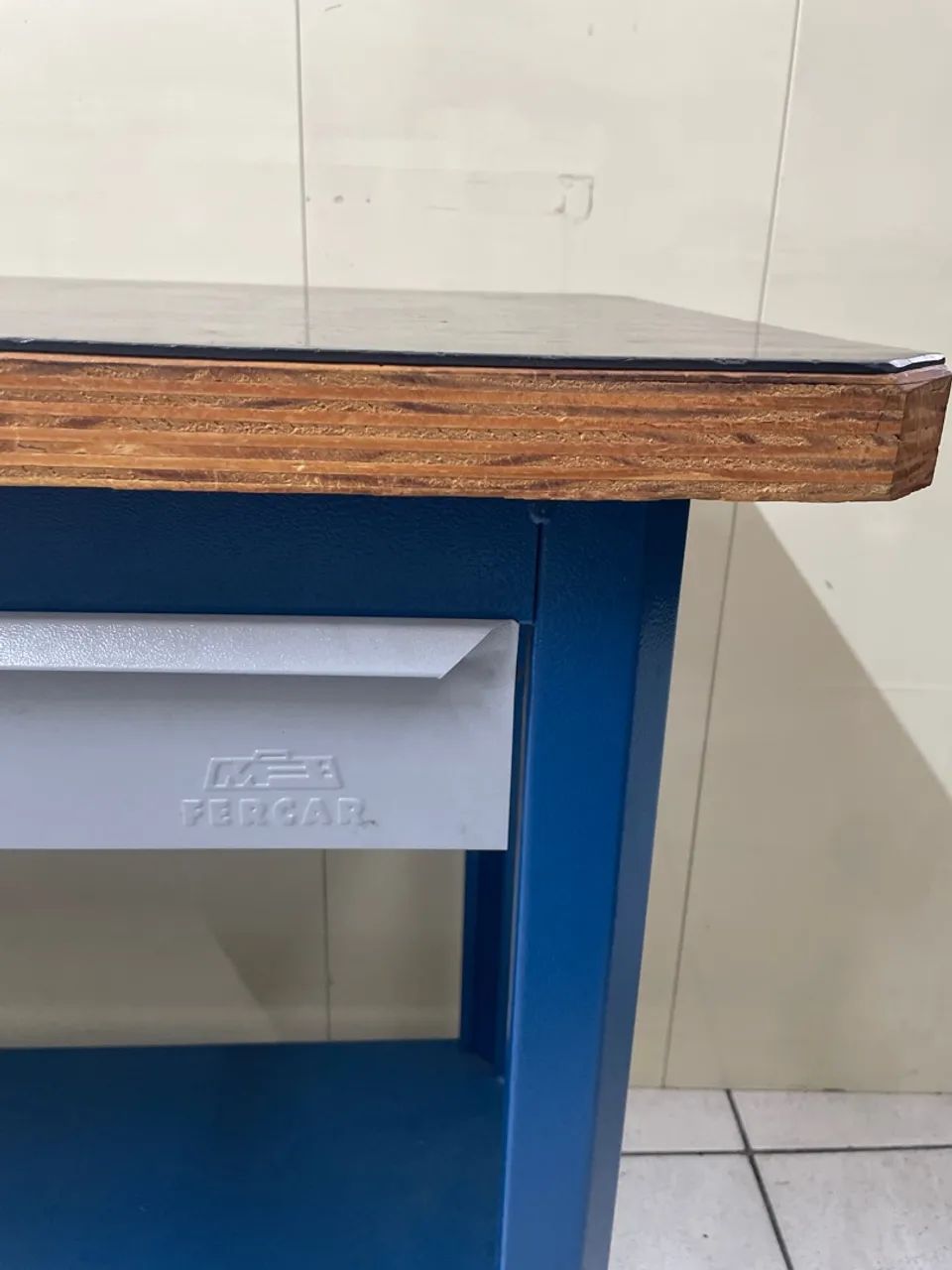Bancada de aço reforçada com tampo em compensado naval de 40mm com 2 gavetas - 200x60x90cm - Foto 4